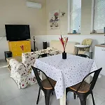 Cozy, New Country Apartment