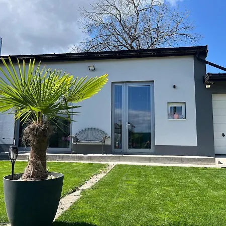 شقة Cozy, New Country كَشّا