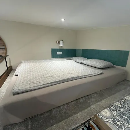 Cozy, New Country * Košice