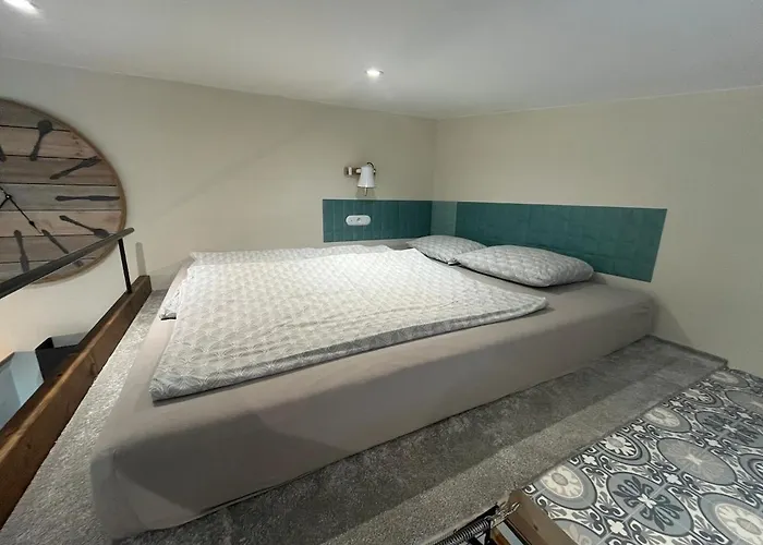 Cozy, New Country * Košice